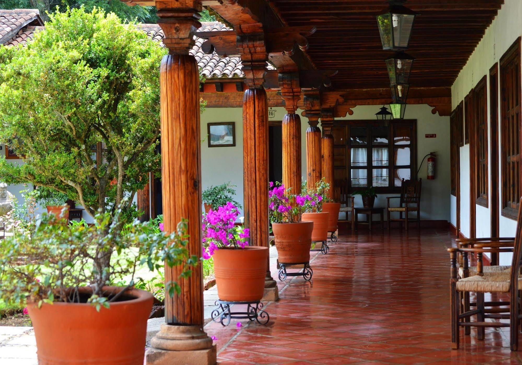 Hosteria San Felipe Patzcuaro Ngoại thất bức ảnh